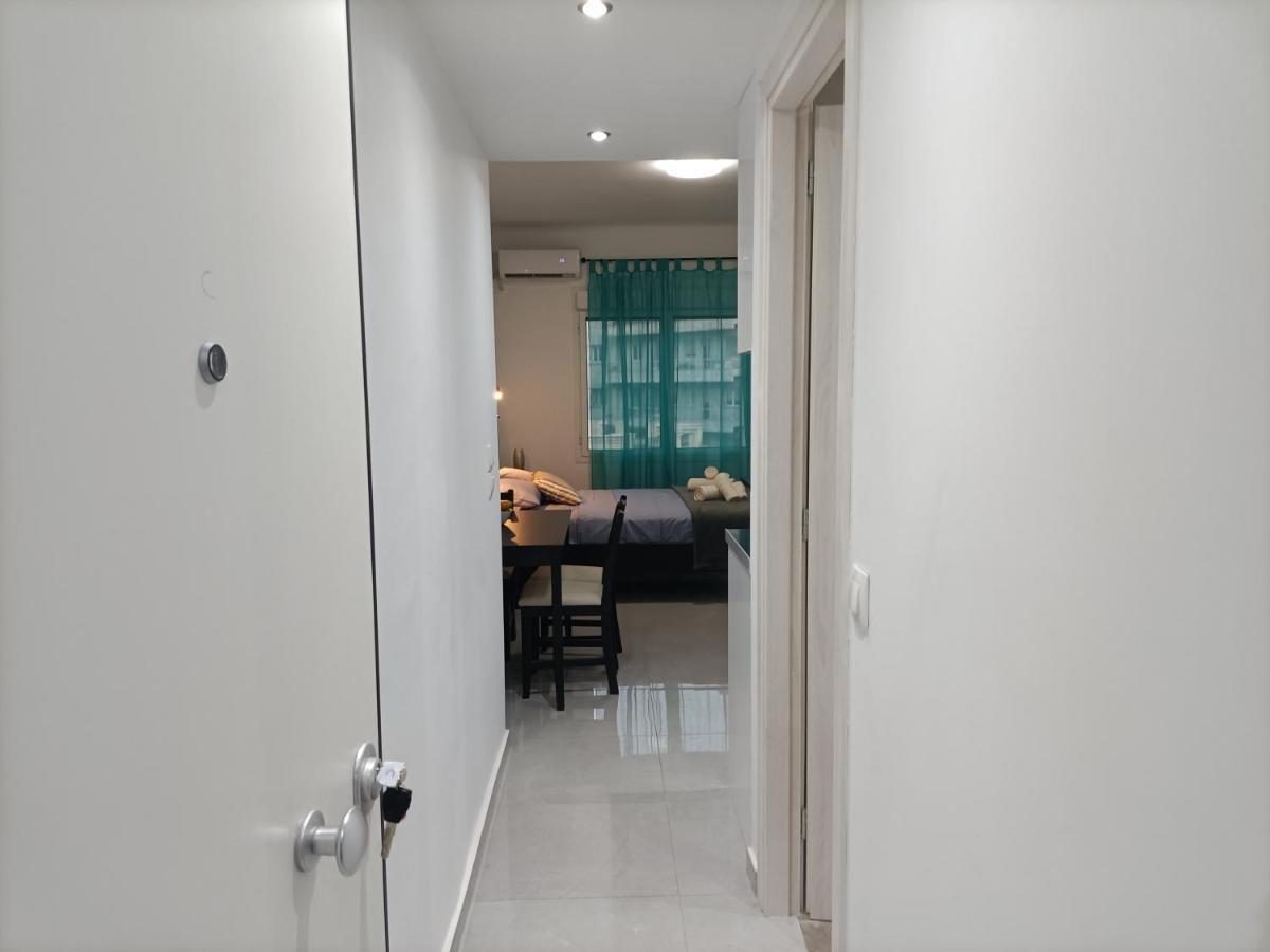 City Adventures Apartamento Atenas Exterior foto