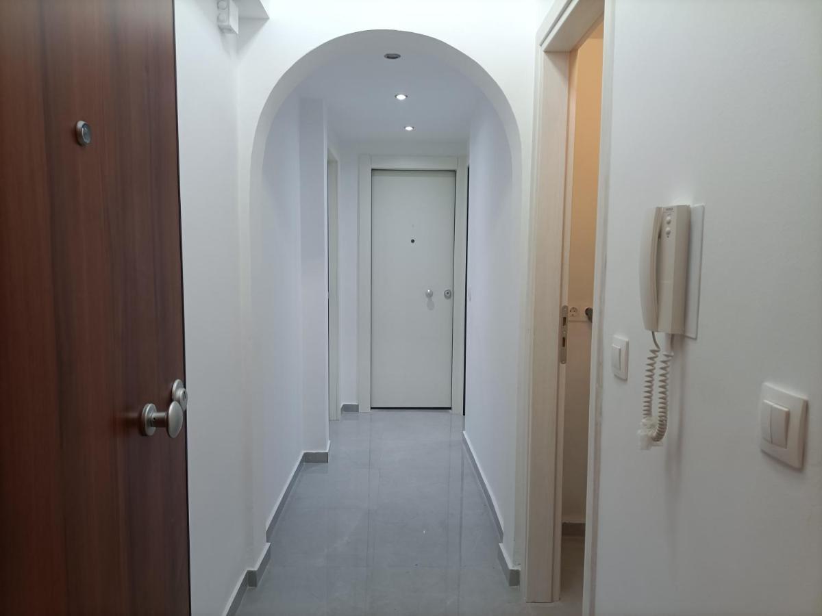 City Adventures Apartamento Atenas Exterior foto